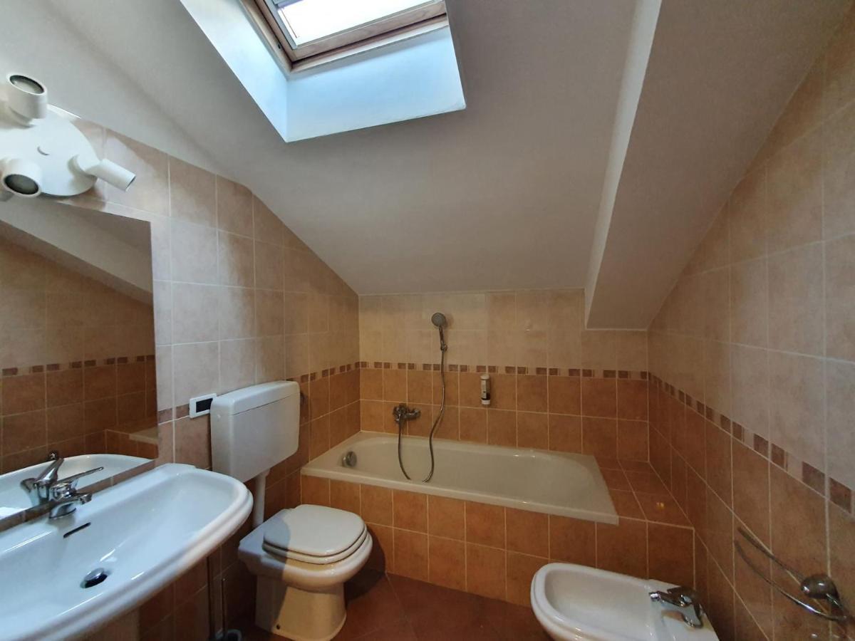 Hh Hermoso Housing Serravalle Serravalle Scrivia Kültér fotó